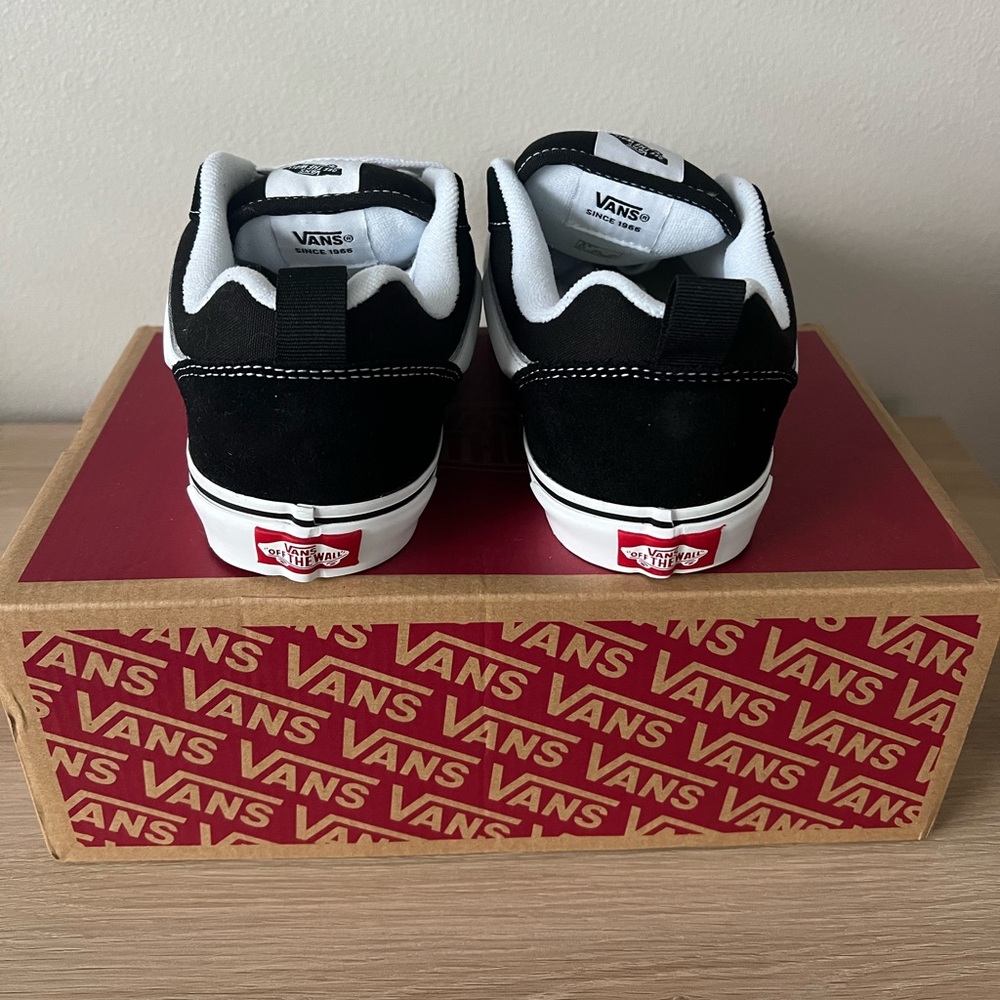 Vans KNU SKOOL Black and White Sneakers - Picture 4 of 5